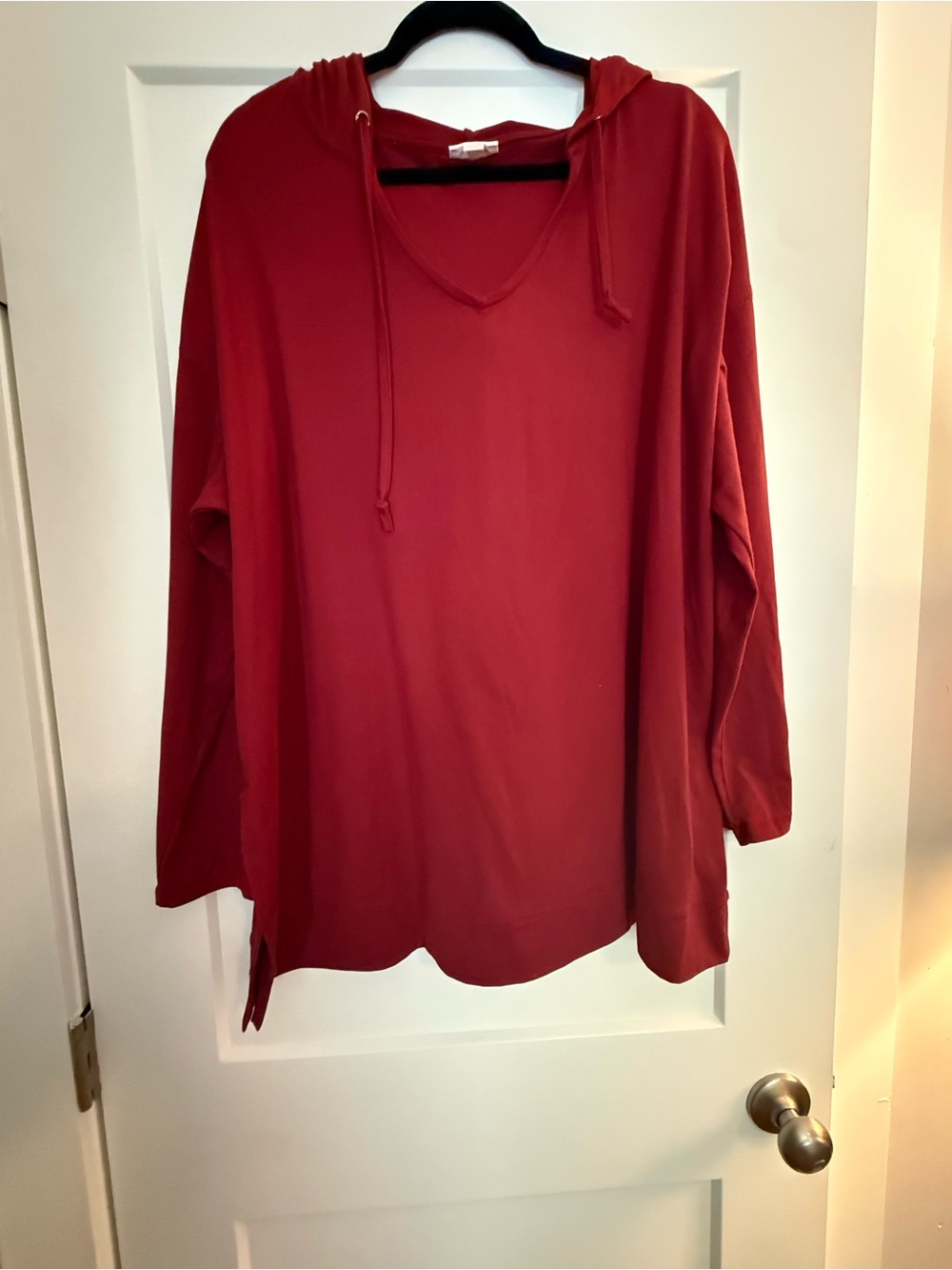 LuLaRoe Eliza Women’s 3XL Red Hooded Tunic Top V-Neck Long Sleeve Plus Size